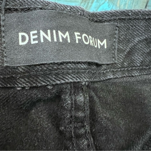 Aritzia Denim Forum The Ex Boyfriend Shorts Size 27 - Picture 9 of 13